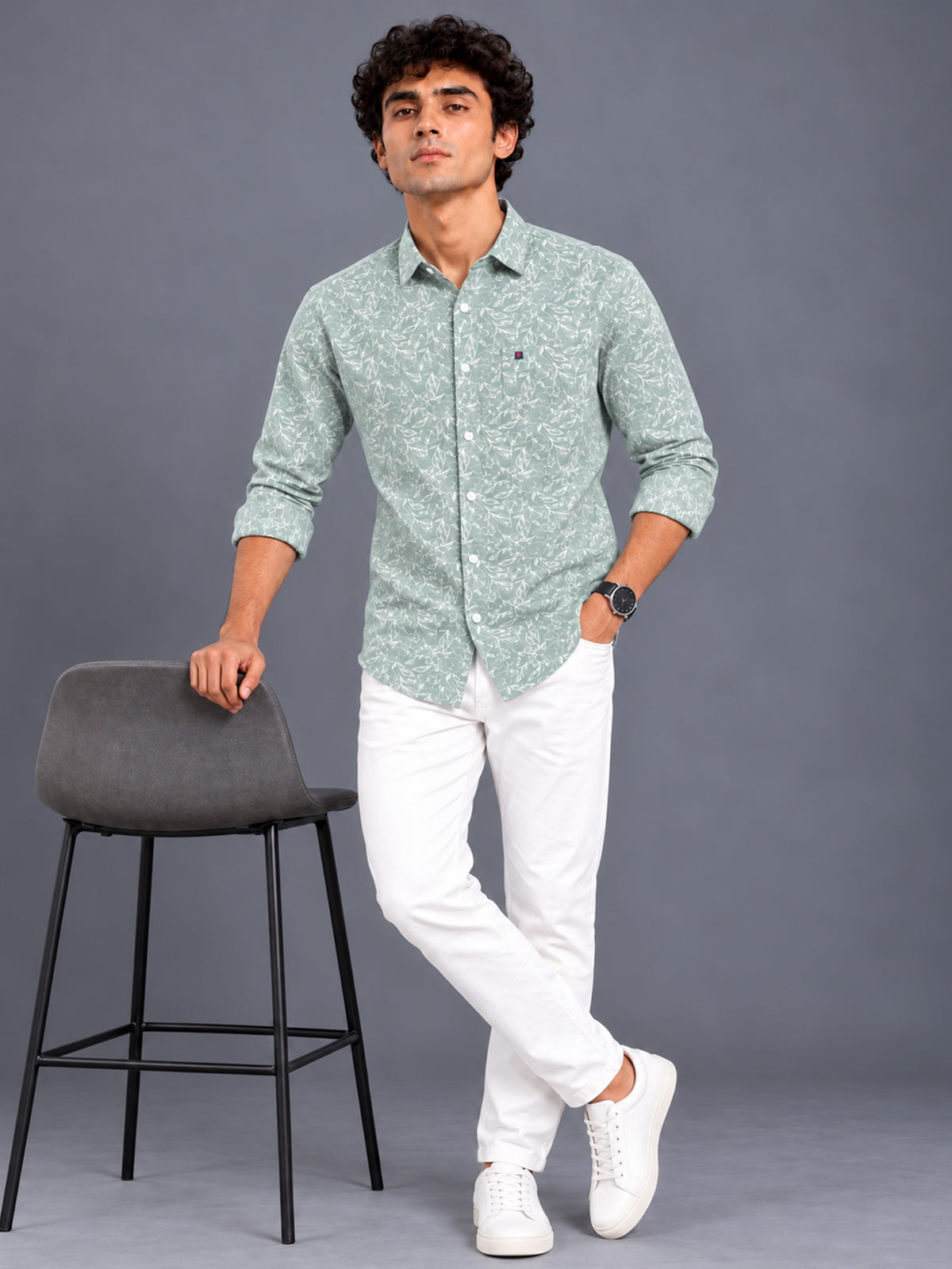 Men Light Blue Slim Fit Floral Printed Casual Shirt