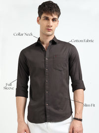 Dk Green Solid Slim Fit Casual Shirts