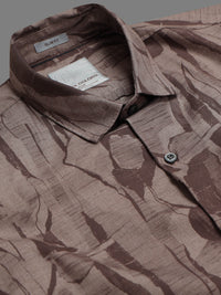 Men Brown Slim Fit Abstract Printed Full Sleeve Casual Shirt