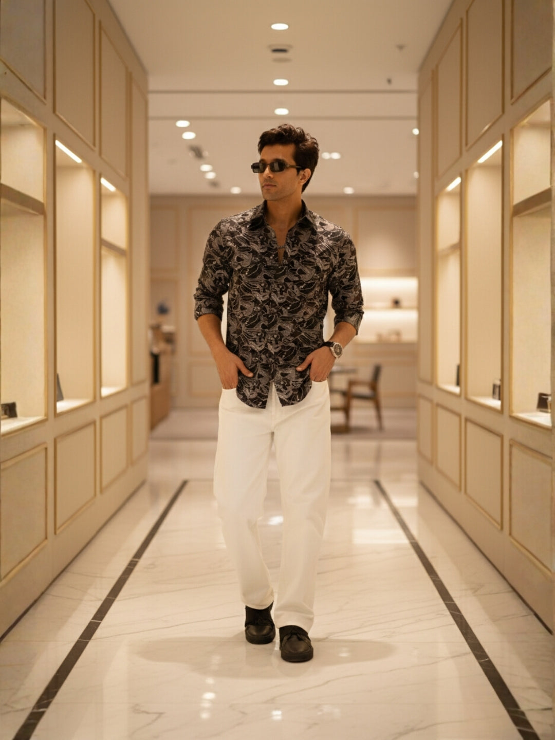 Men Black Floral Print Full Sleeve Slim Fit Casual Shirt