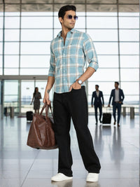 Men Blue Checkered Full Sleeve Slim Fit Casual Shirts