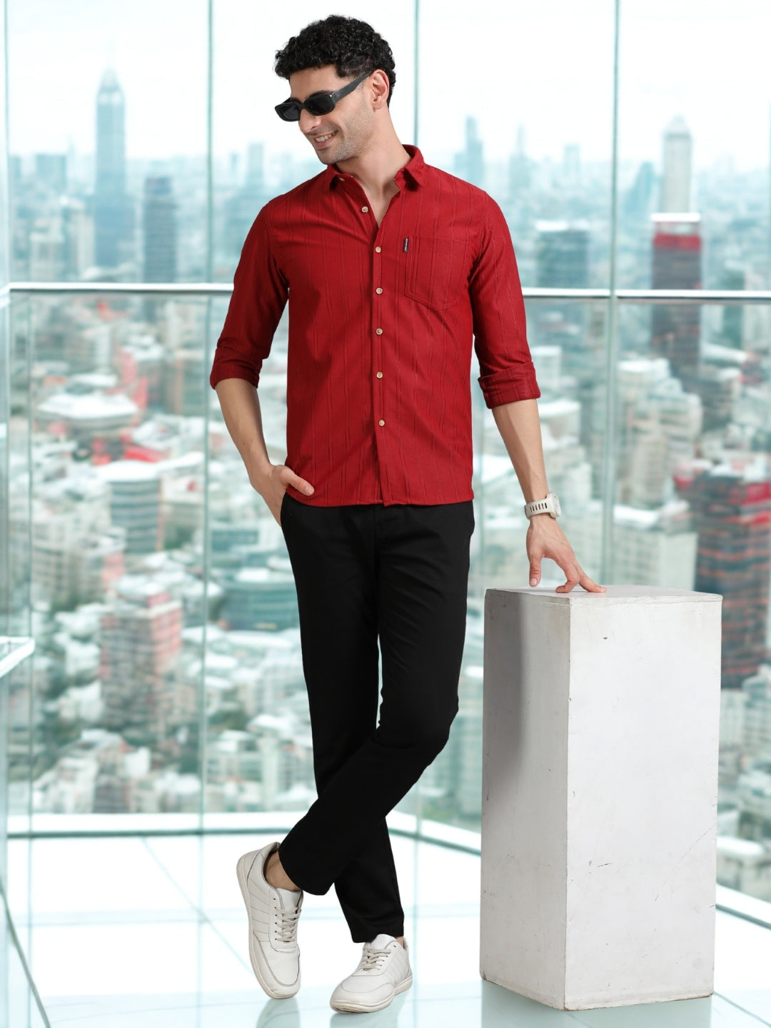 Men Red Full Sleeve knitted Dobby Casual Shirt