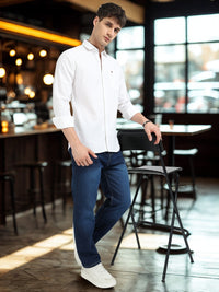 White Solid Slim Fit Casual Shirts