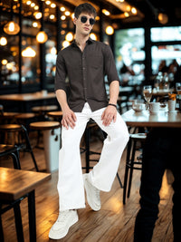 Dk Green Solid Slim Fit Casual Shirts