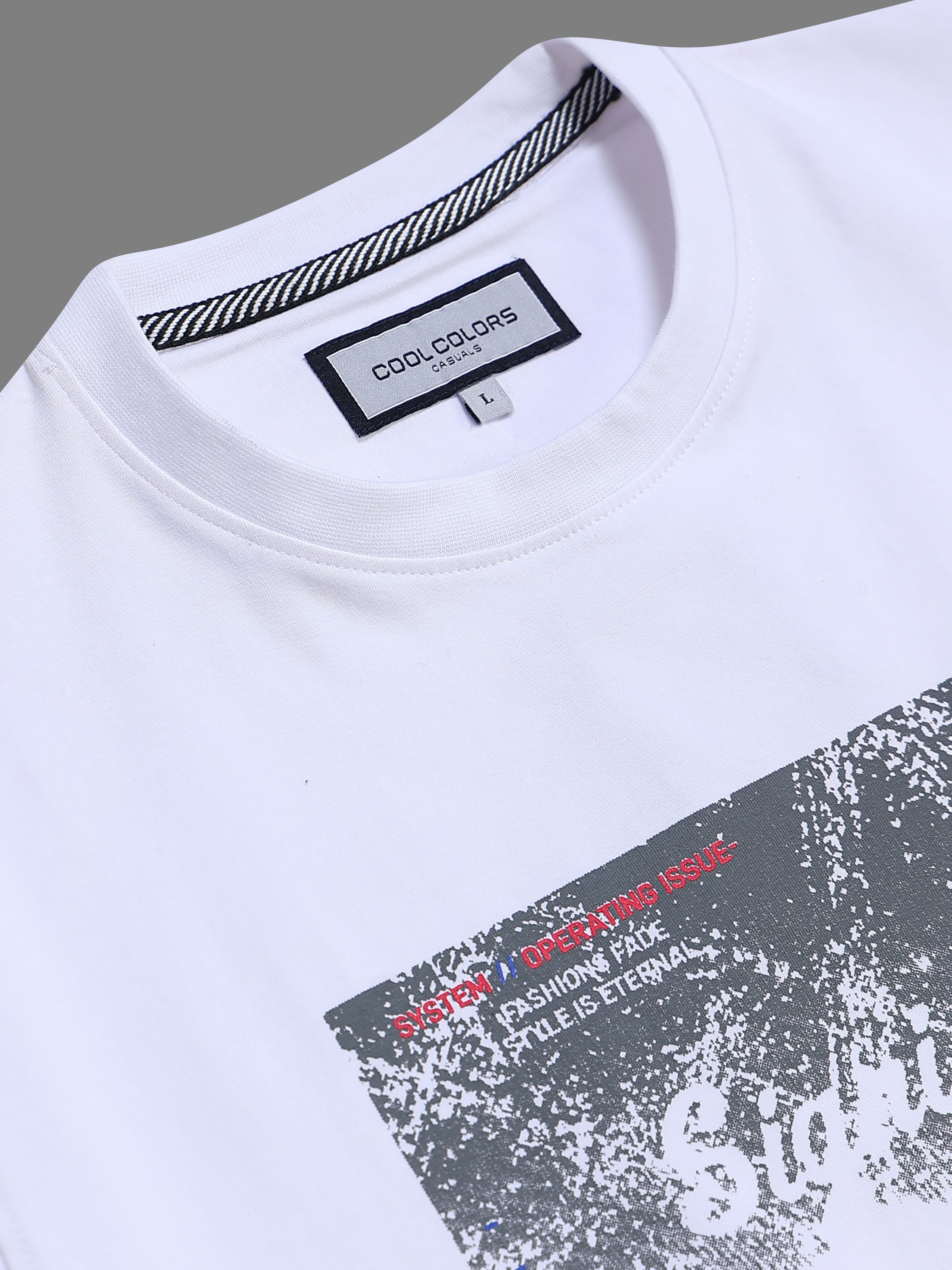 Men White Slim Fit Graphic Print Crew Neck Casual T-Shirt