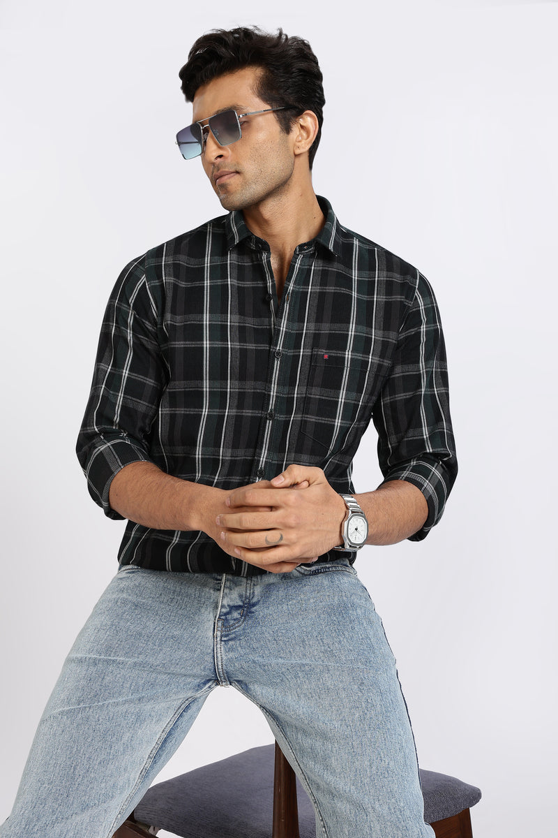 Men Green Checkered  Full Sleeve Slim Fit Casual Shirt