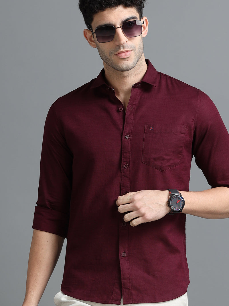 Men Maroon Slim Fit Solid Full Sleeve Casual Shirt