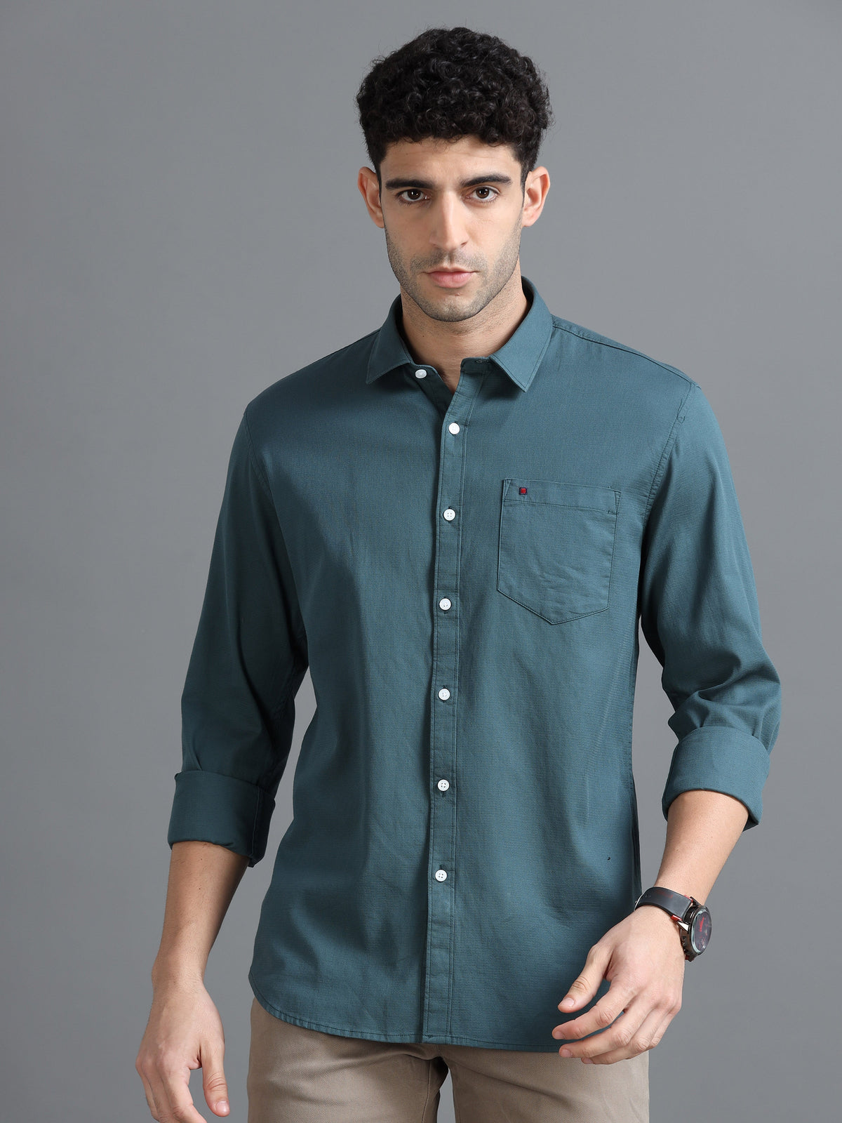 Men Dark Green Slim Fit Solid Full Sleeve Casual Shirt