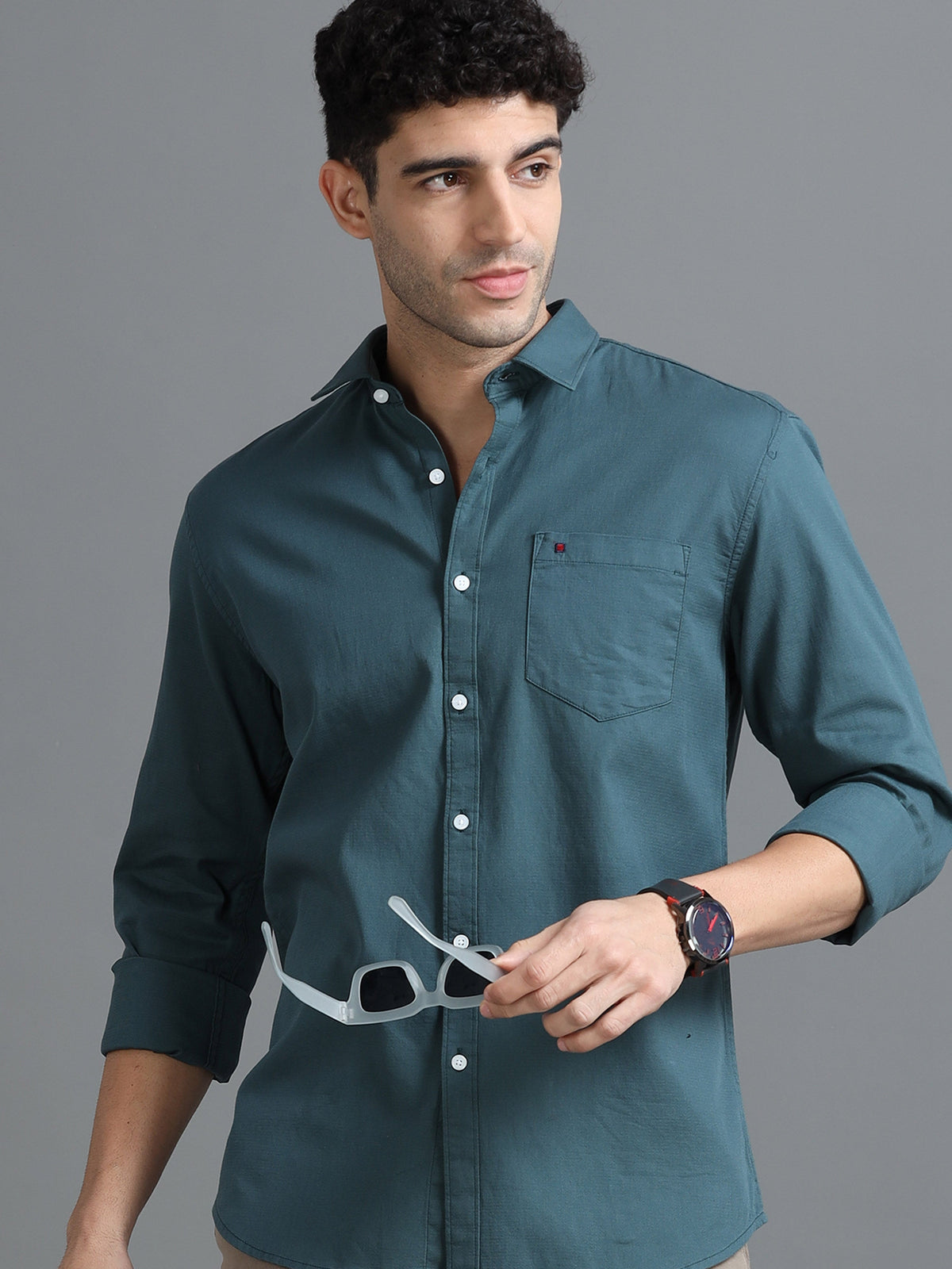 Men Dark Green Slim Fit Solid Full Sleeve Casual Shirt