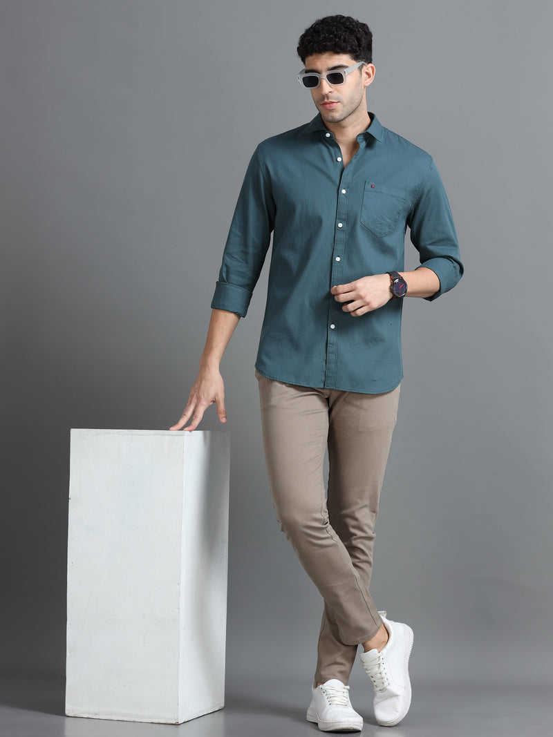 Men Dark Green Slim Fit Solid Full Sleeve Casual Shirt