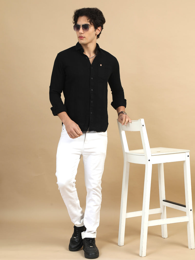 Men Black Slim Fit Textured Full Sleeve Casual Shirt