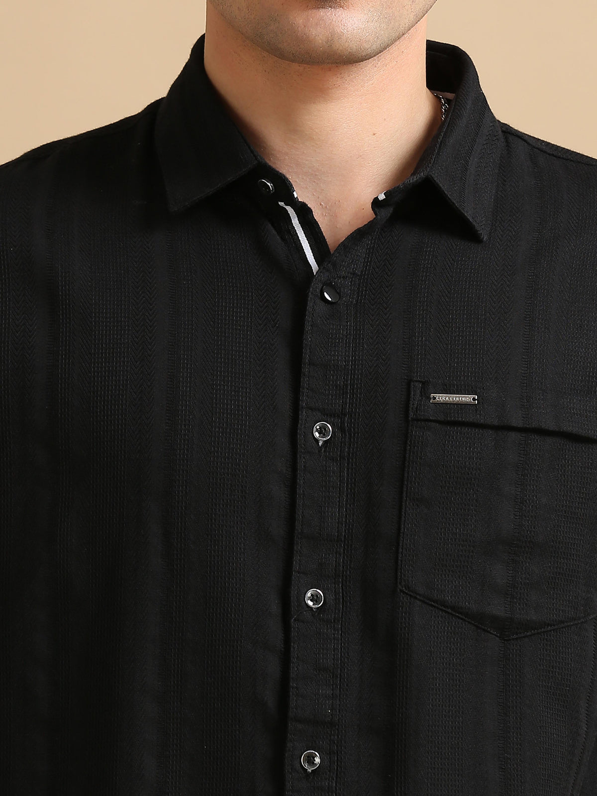 Men Black Slim Fit Dobby Textured Full Sleeve Casual Shirt