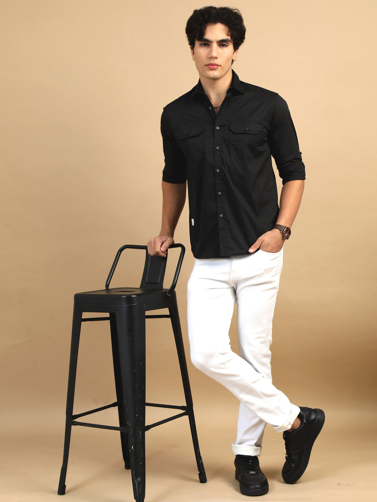 Men Black Slim Fit Solid Full Sleeve Casual Shirt