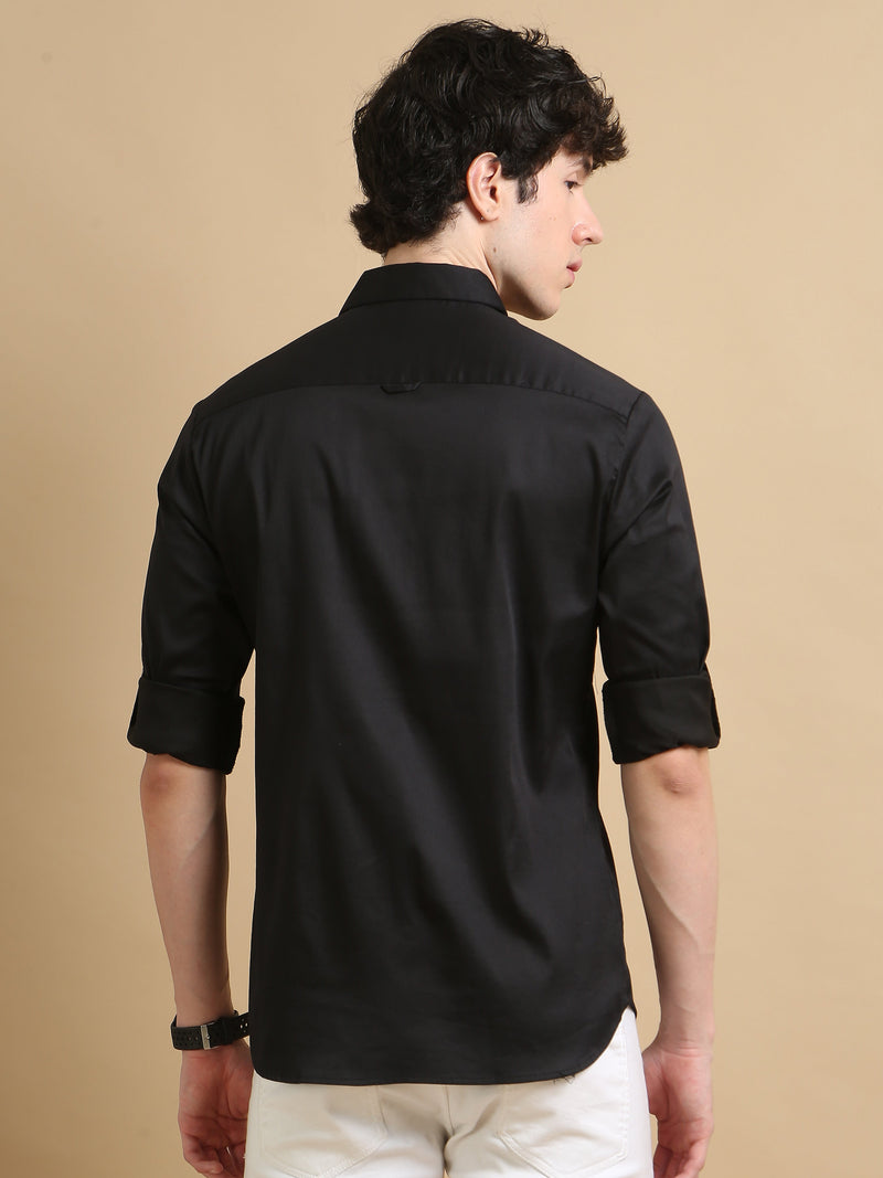 Men Black Slim Fit Solid Cotton Chest Print Full Sleeve Casual Shirt