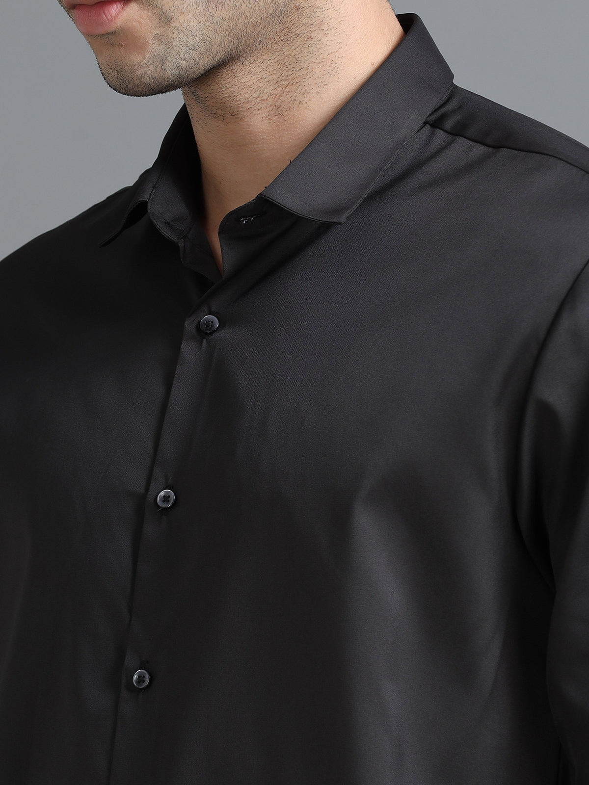 Men Dark Grey Slim Fit Solid Full Sleeve Casual Shirt