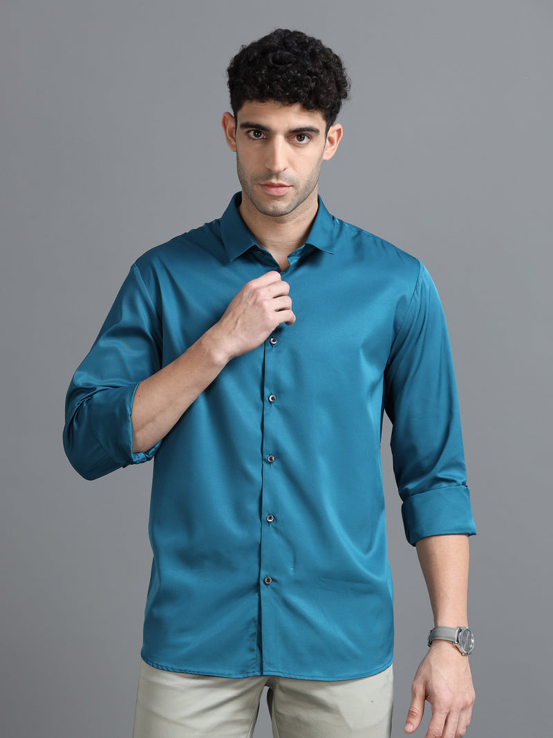 Men Blue Slim Fit Solid Full Sleeve Casual Shirt