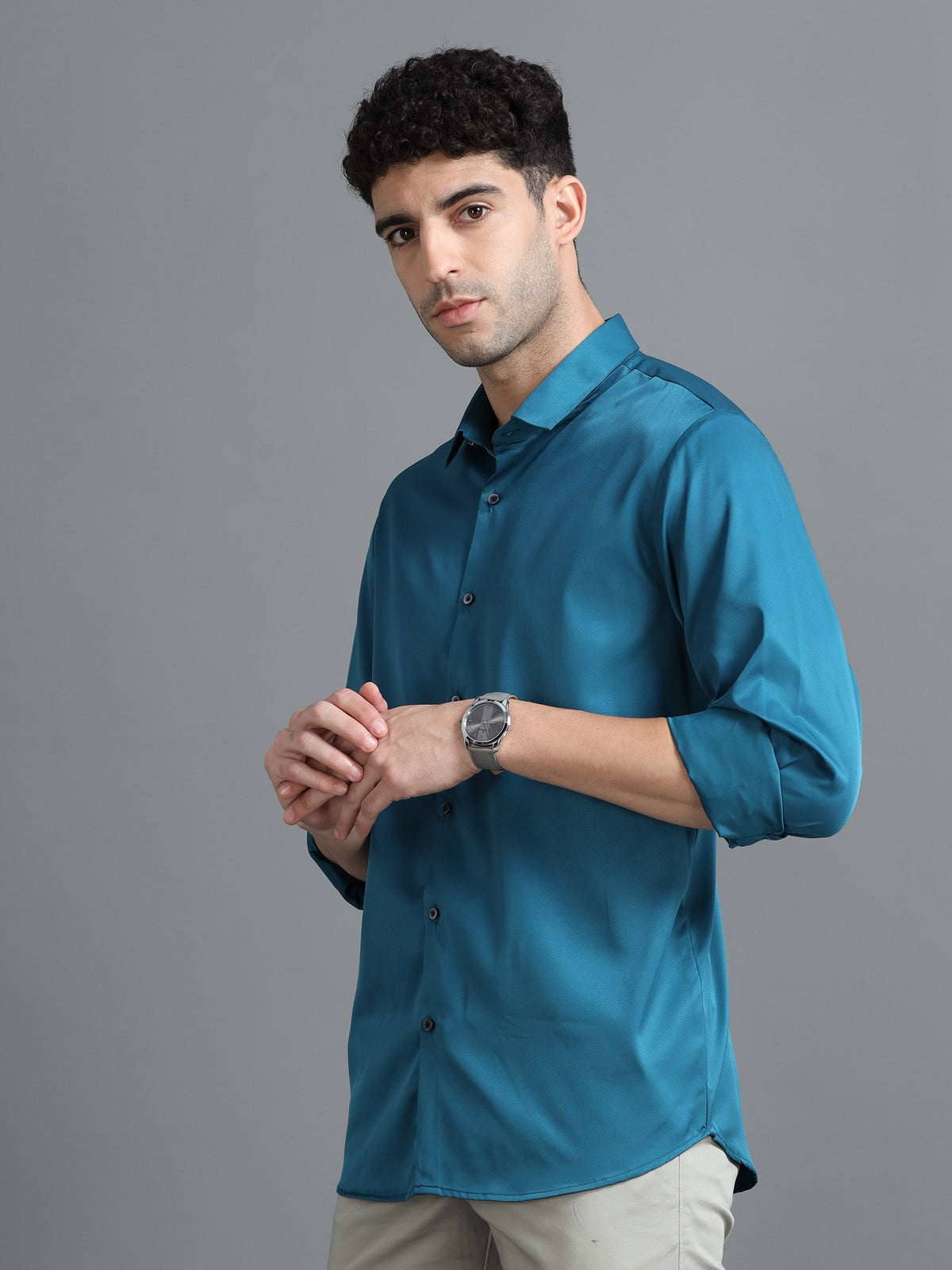 Men Blue Slim Fit Solid Full Sleeve Casual Shirt