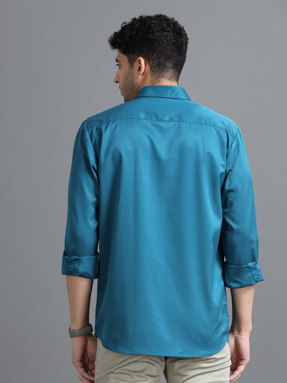 Men Blue Slim Fit Solid Full Sleeve Casual Shirt