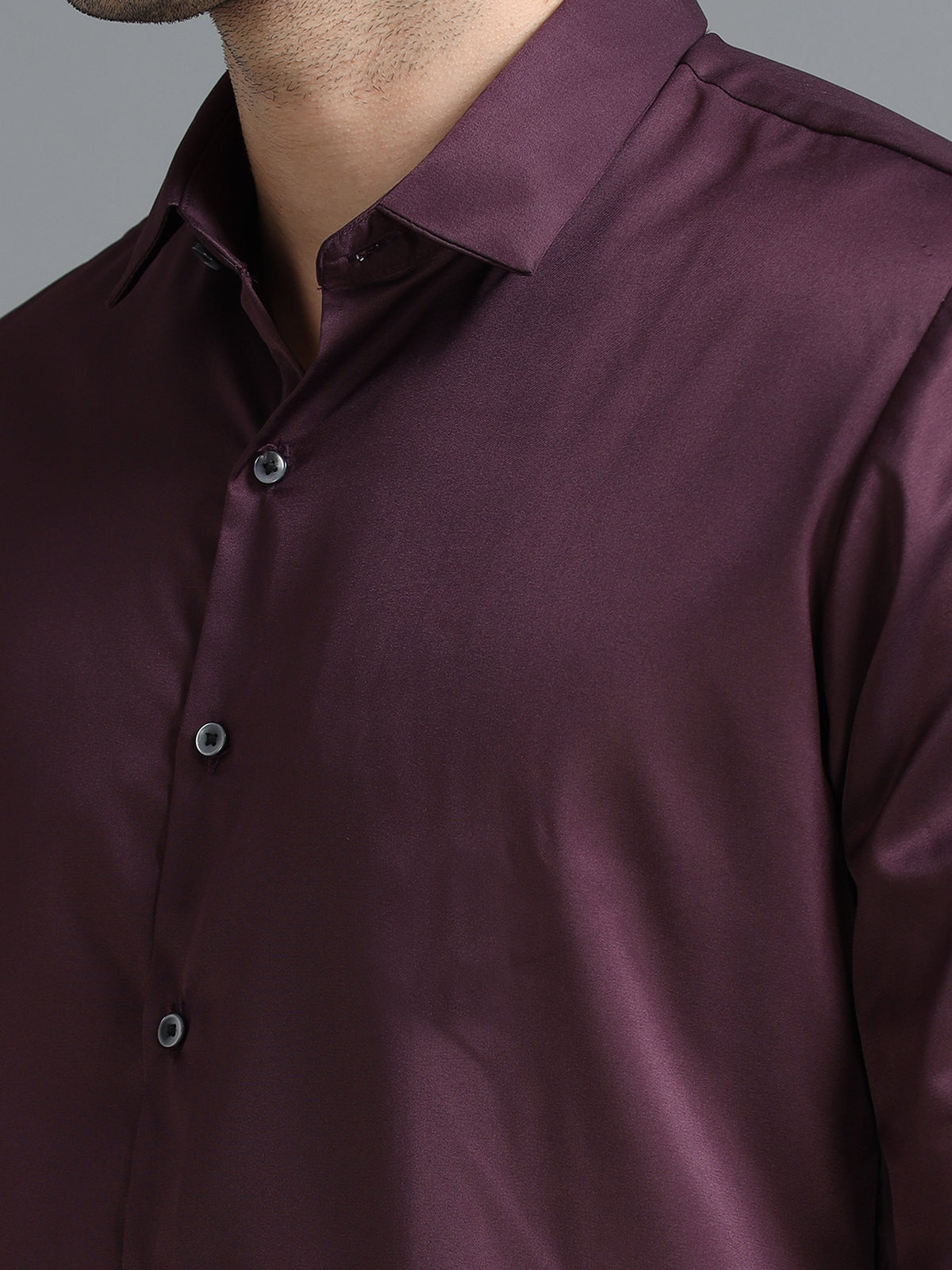 Men Purple Slim Fit Solid Full Sleeve Casual Shirt