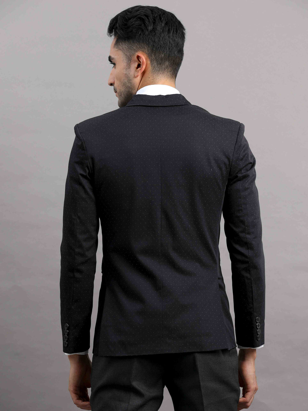 Shop Men's Black Cotton Blend Slim Fit Casual Blazer Online.