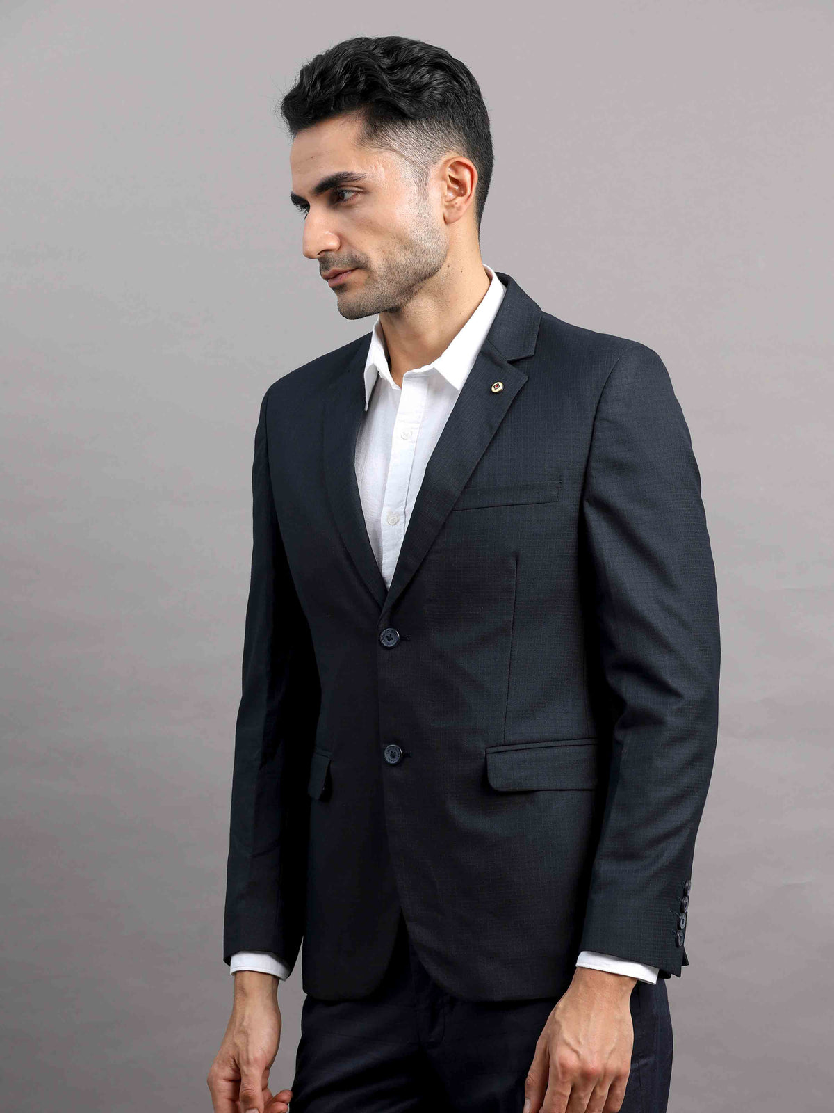 Shop Men's Navy Cotton Blend Slim Fit Casual Blazer Online.