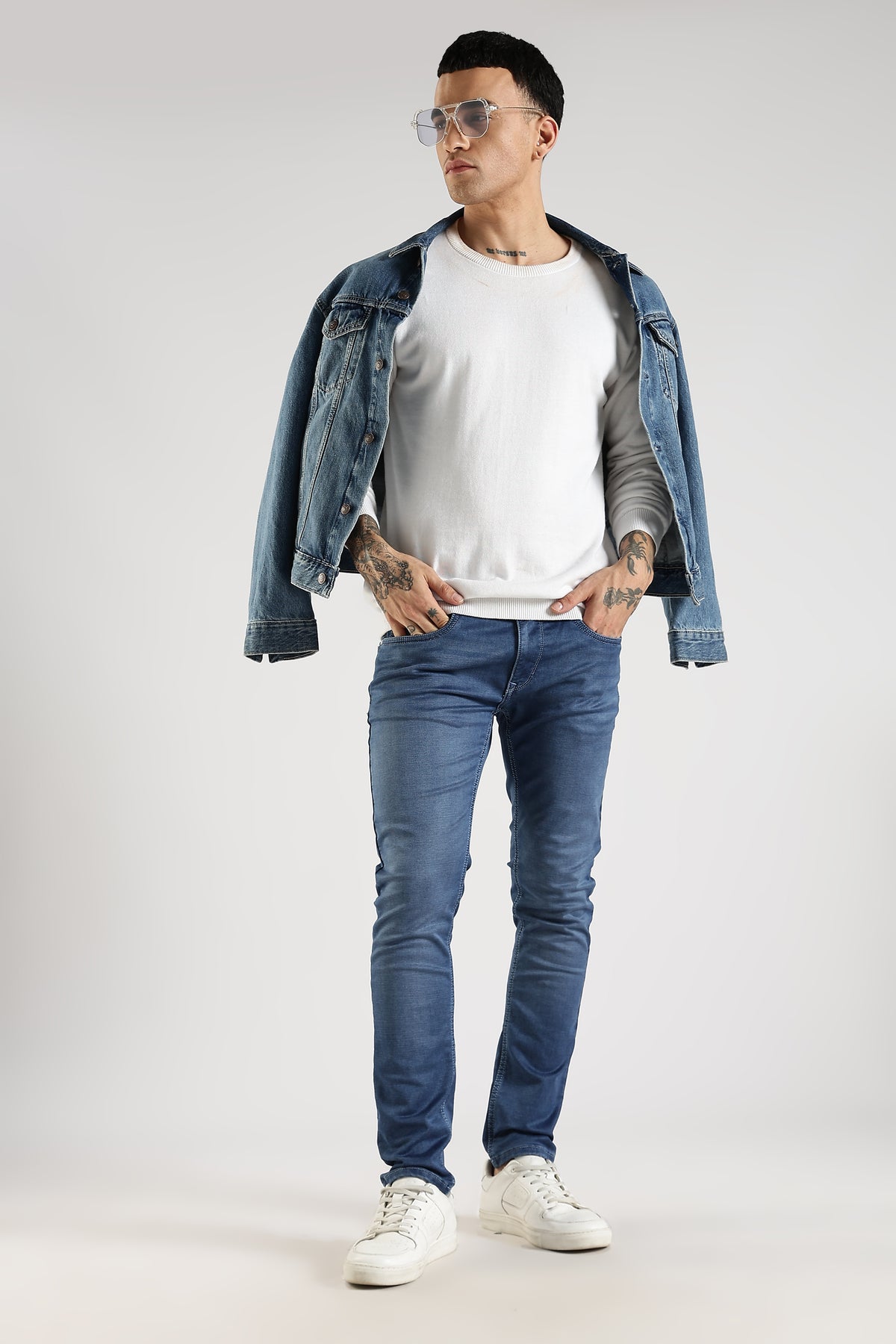 Men Blue Solid Ankle Fit Stretchable Denim Jeans