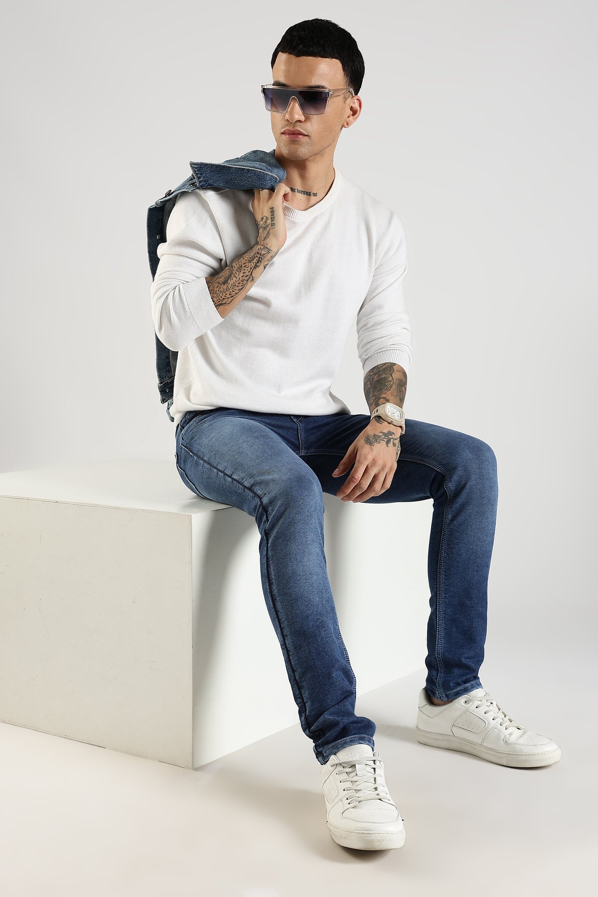 Men Mid Blue Solid Ankle Fit Stretchable Denim Jeans