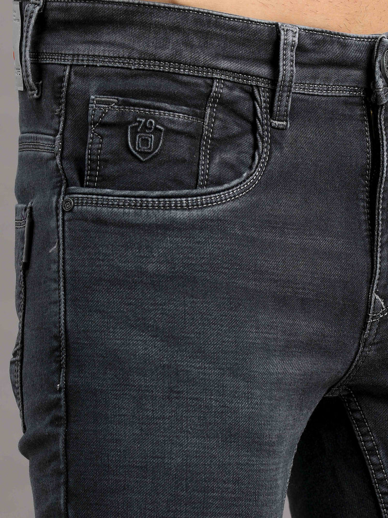 Shop Men's Black Ankle fit Cotton Blend Denim Jeans Online.