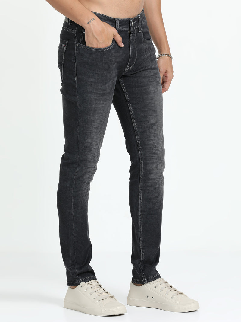 Shop Men's Dark Grey Relaxed Denim Ankle fit Cotton Blend Jeans Online.