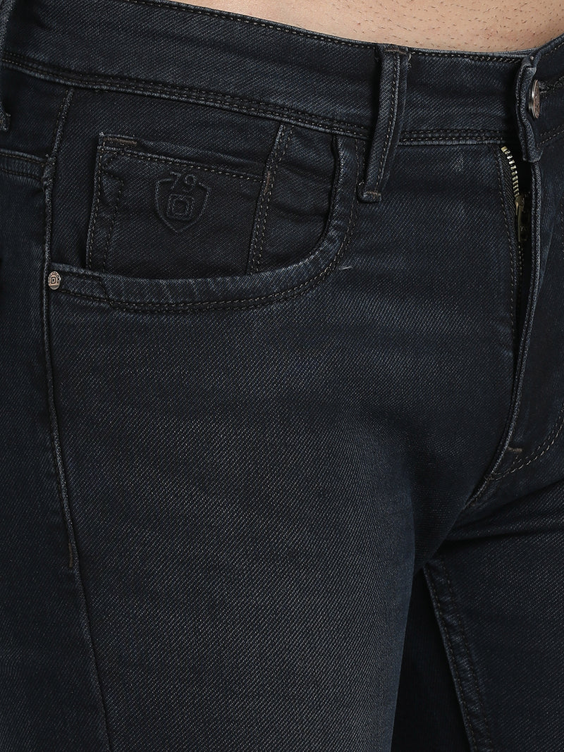 Shop Men's Dark Blue Relaxed Denim Ankle fit Cotton Blend Jeans Online.