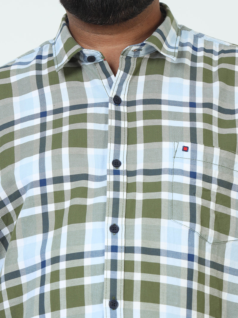 Men Plus Size Checkered Casual Shirt