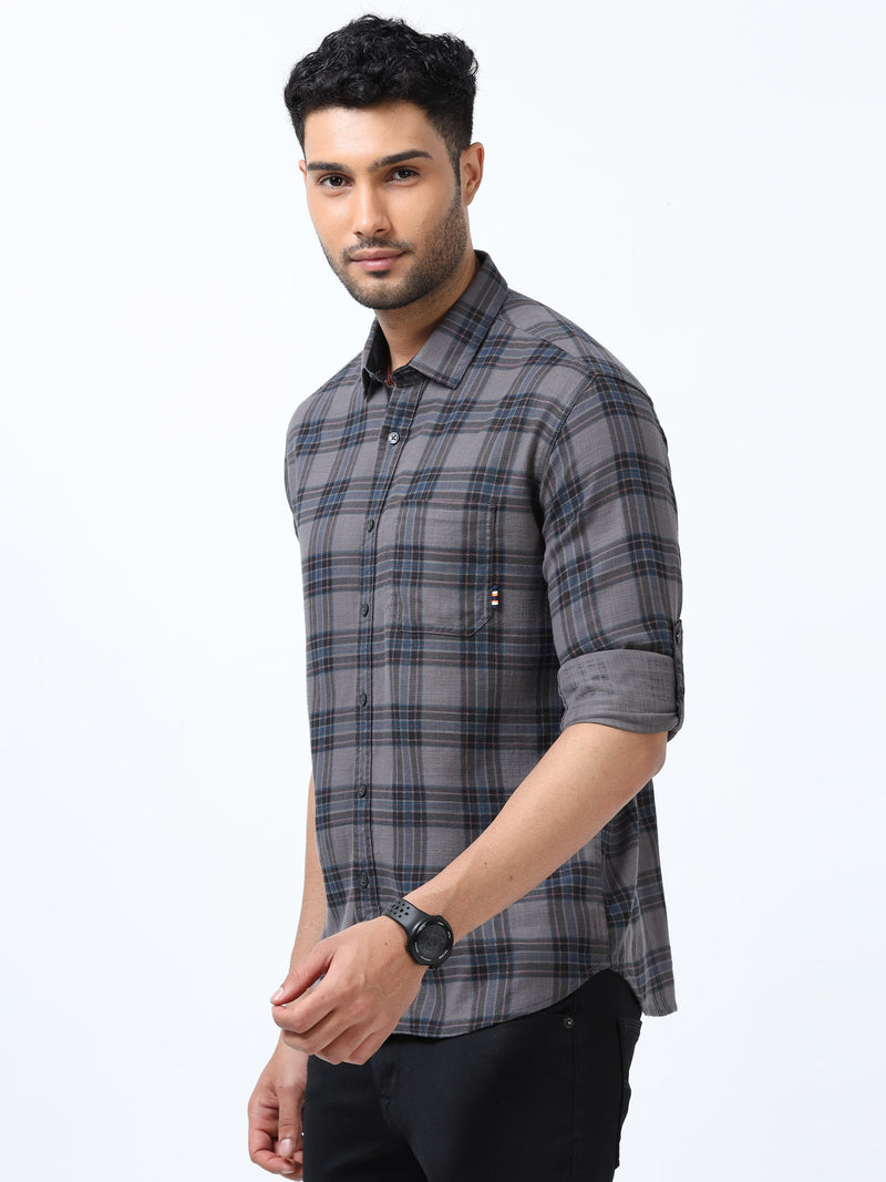 Men Navy Slim Fit Checks Full Sleeve Casual Shirt