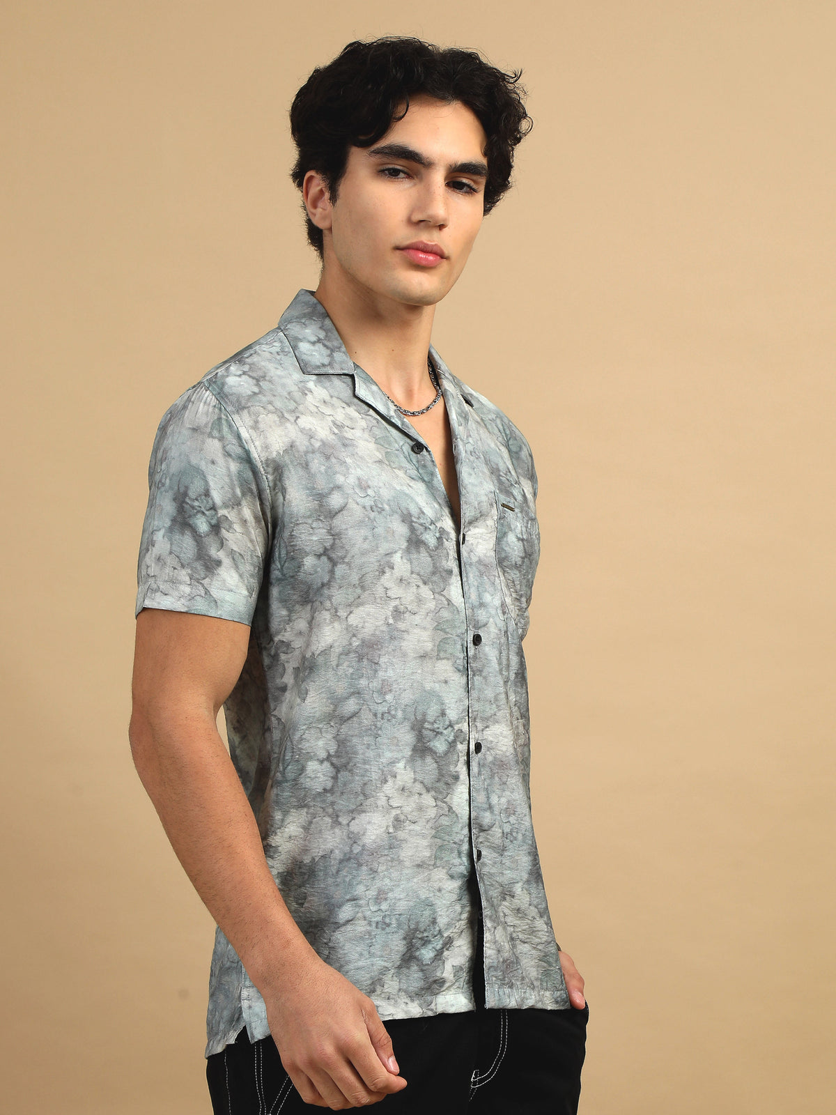 Men Light Green Slim Fit Printed Half Sleeve Casual Shirt