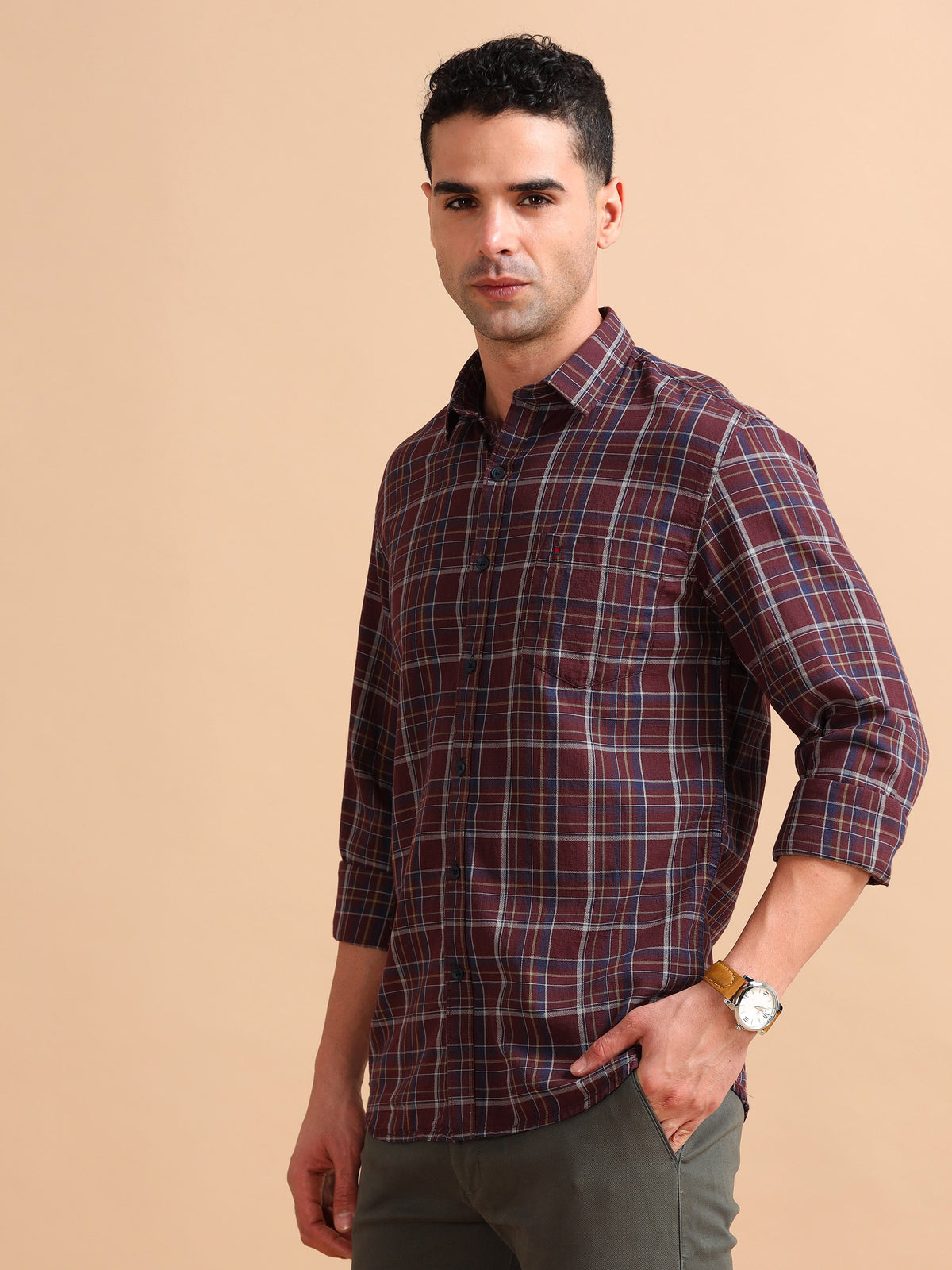 Men Brown Slim Fit Checks Full Sleeve Casual Shirt