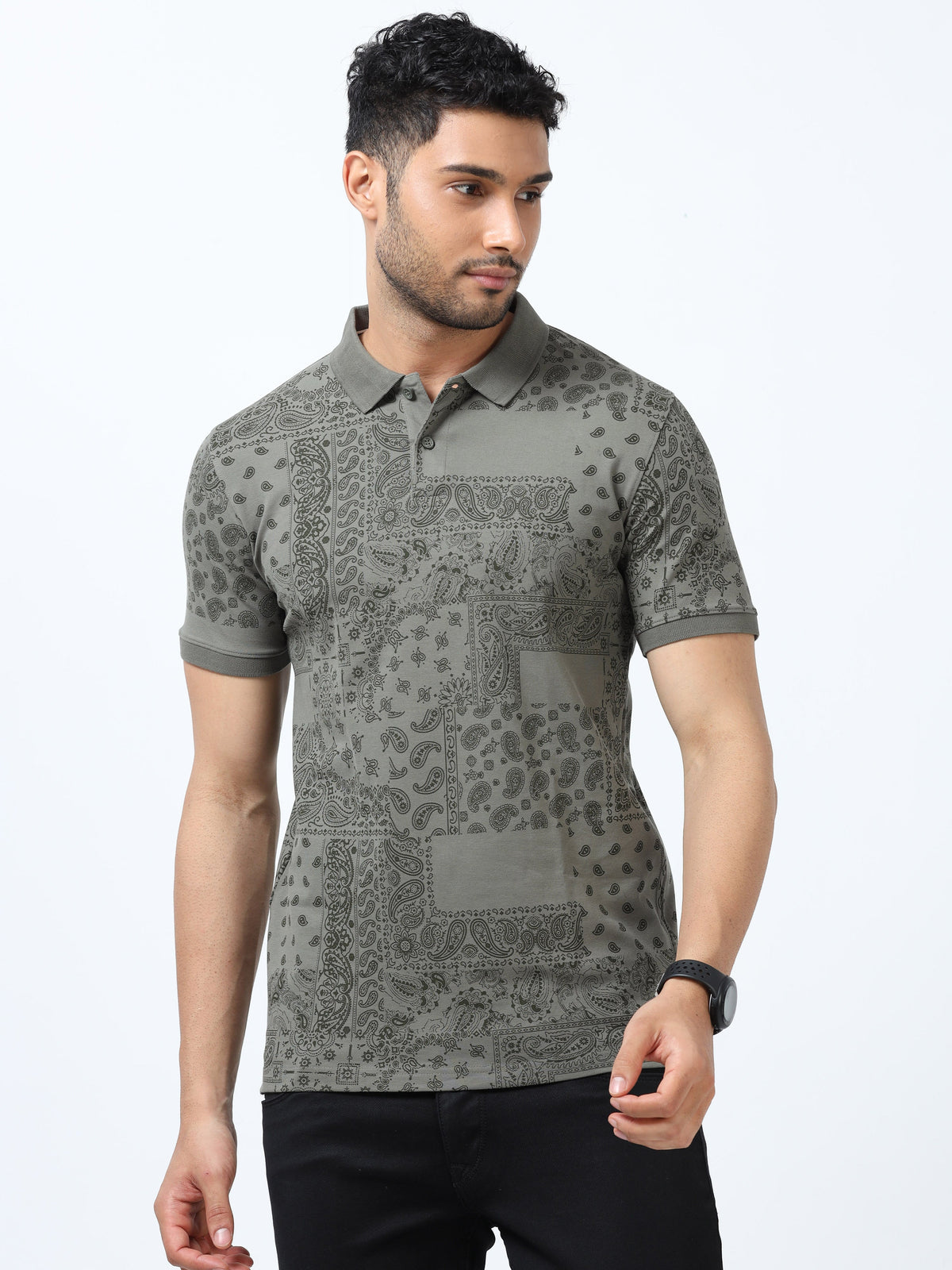 Men Olive Printed Regular Fit Half Sleeve Polo Neck T-Shirt