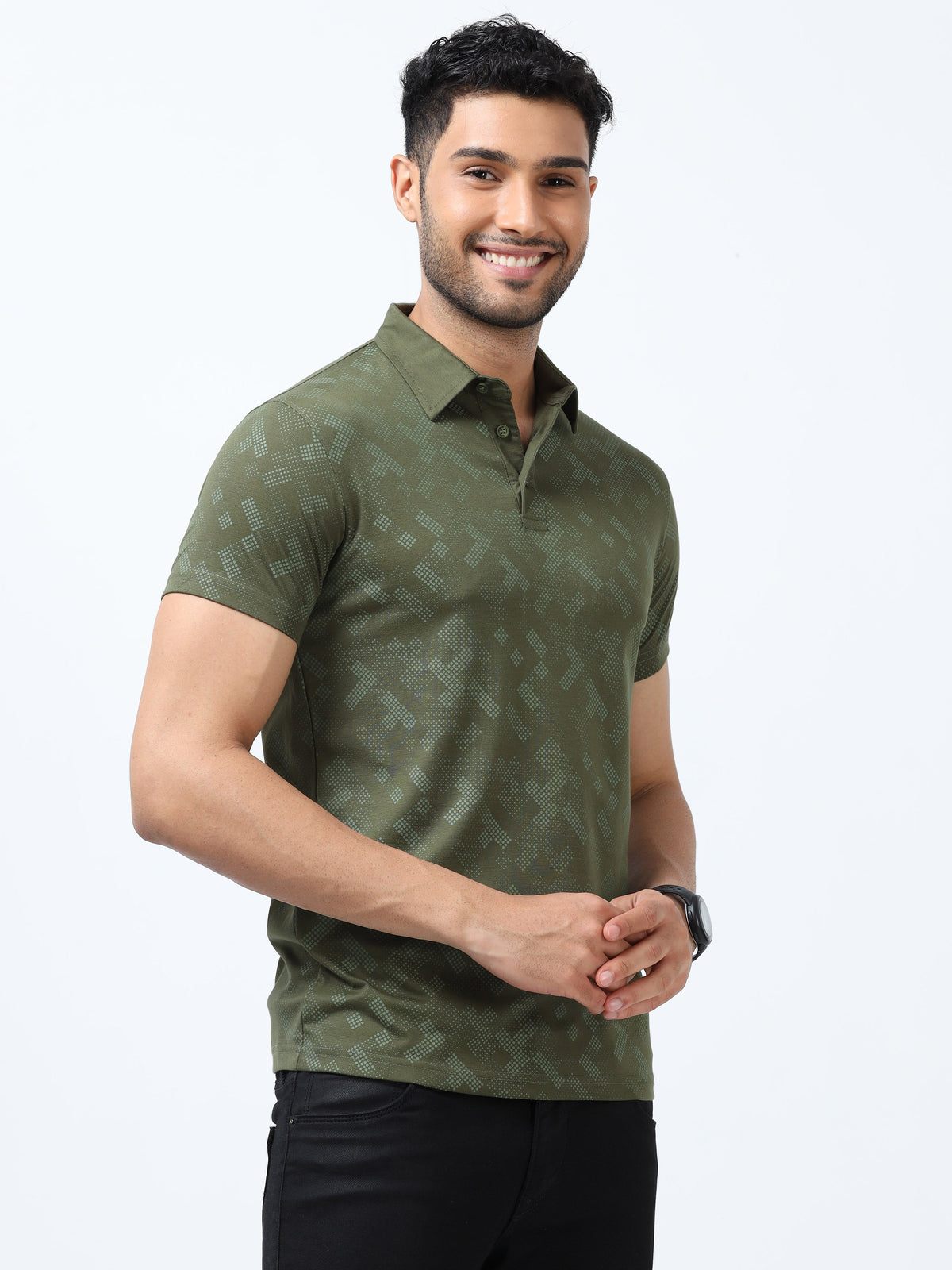 Men Green Printed Regular Fit Half Sleeve Polo Neck T-Shirt