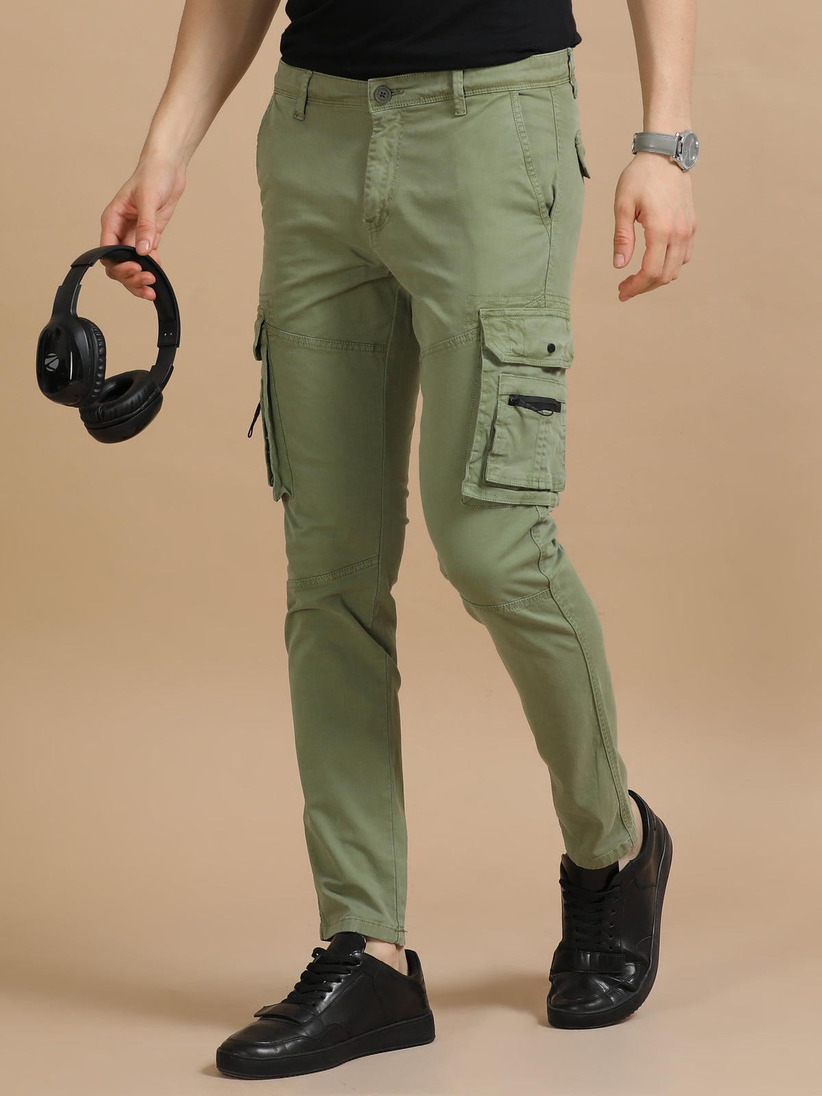 Men Olive Narrow Fit Solid Casual Jogger Pants