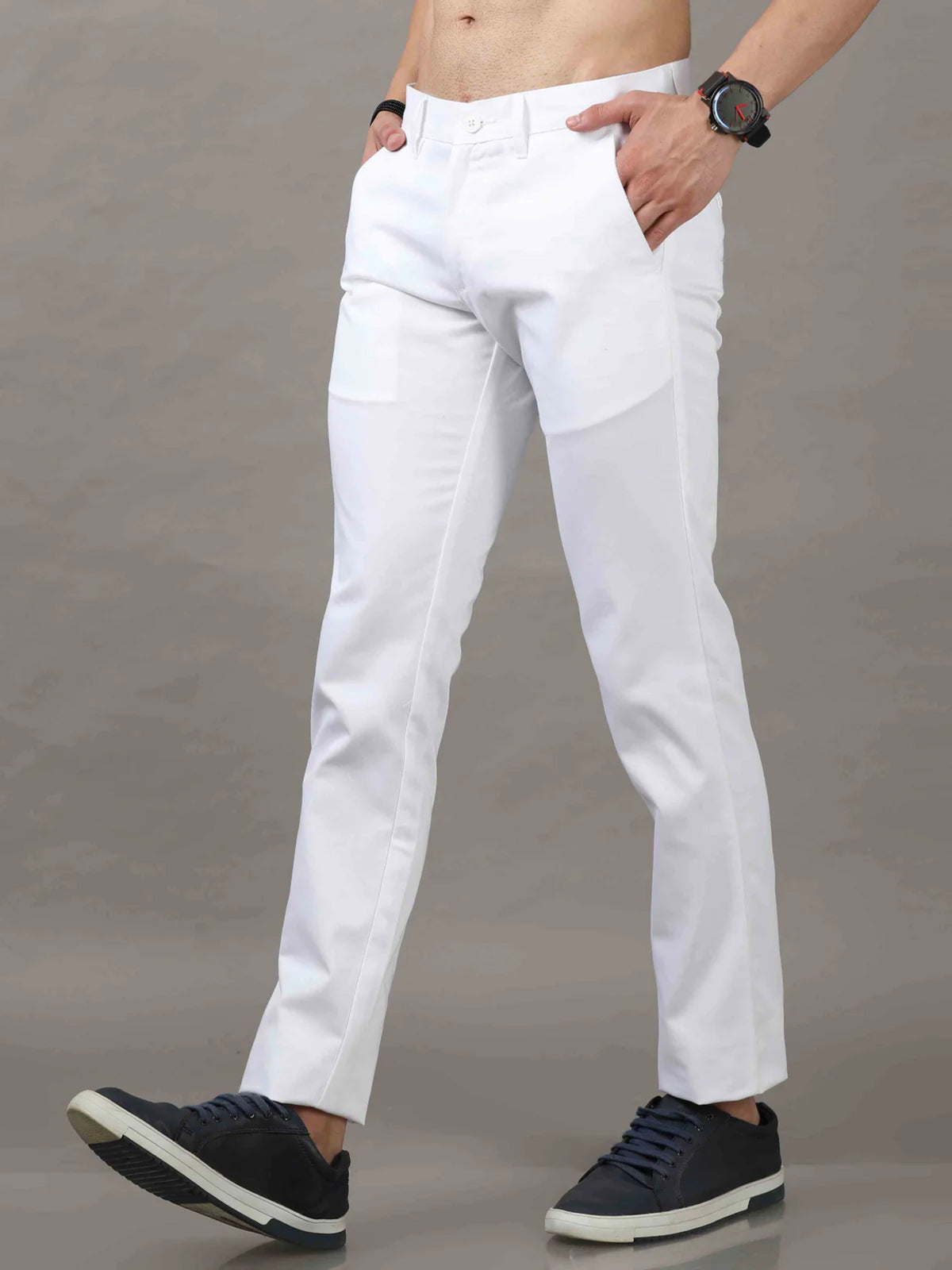 Men White Narrow Fit Solid Cotton Casual Trousers