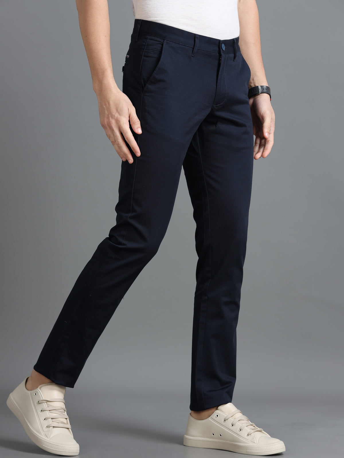 Men Navy Narrow Fit Solid Cotton Casual Trousers