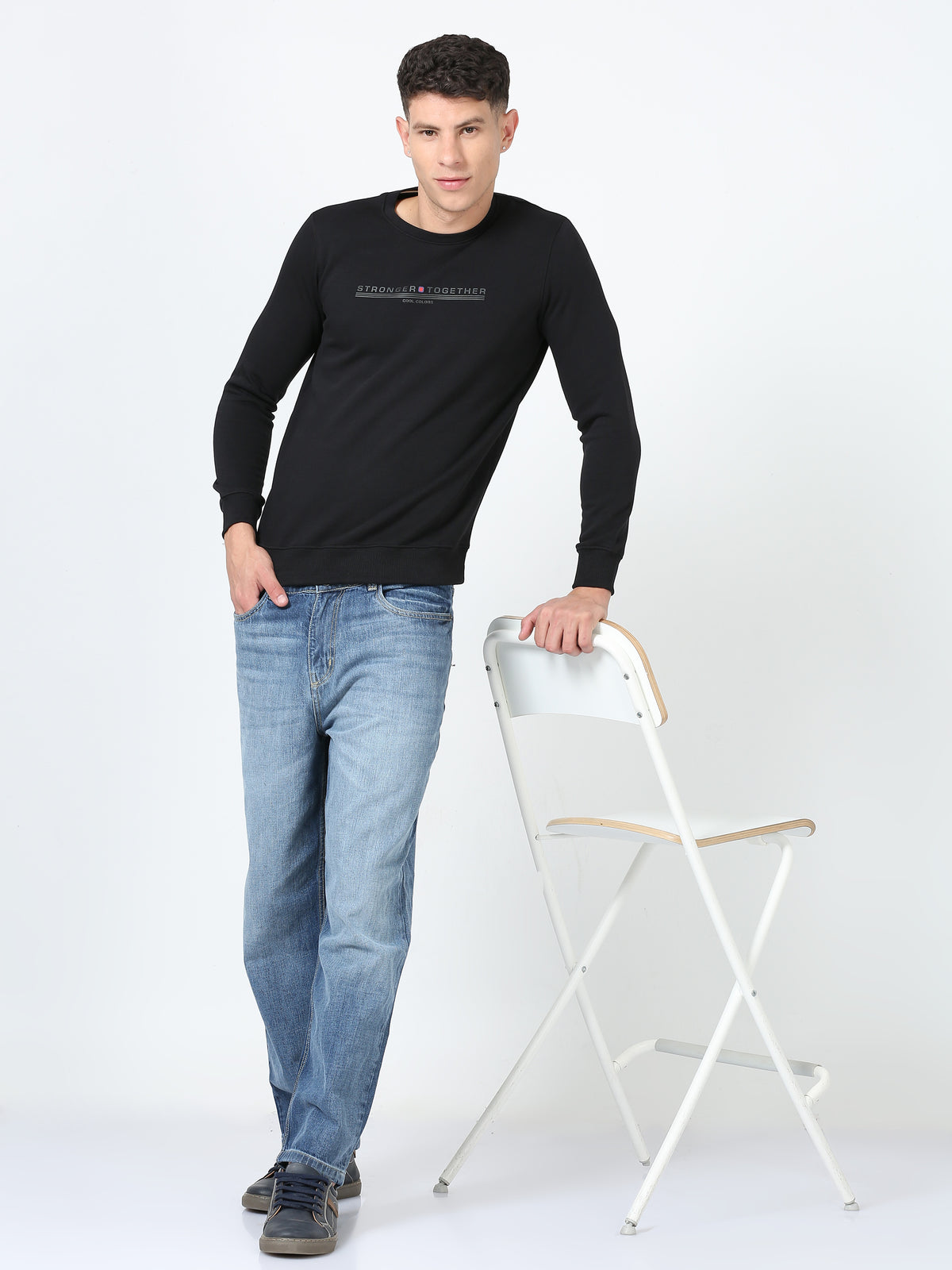 Shop Men's Black Printed Full Sleeves Regular Fit Casual Sweatshirt Online.