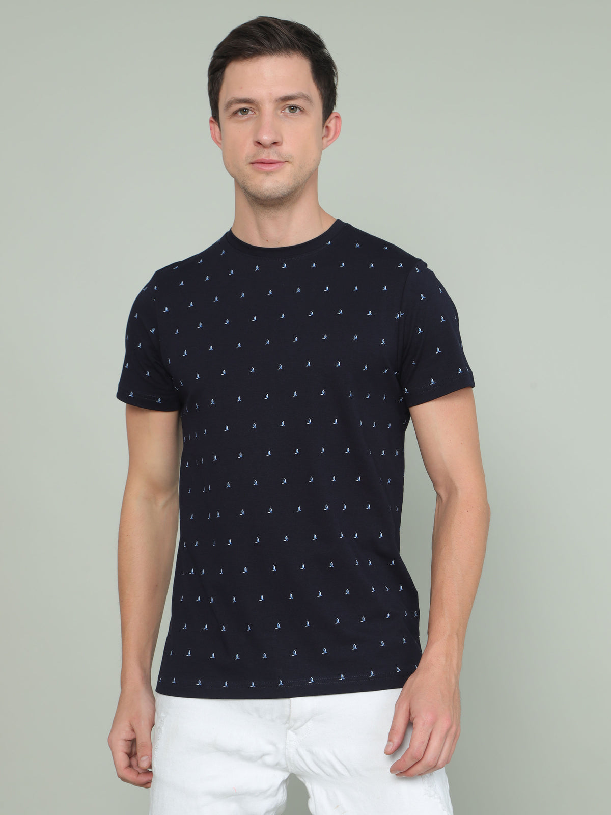 Shop Men's Blue Printed Regular Fit Half Sleeves Crew Neck T-Shirt Online.