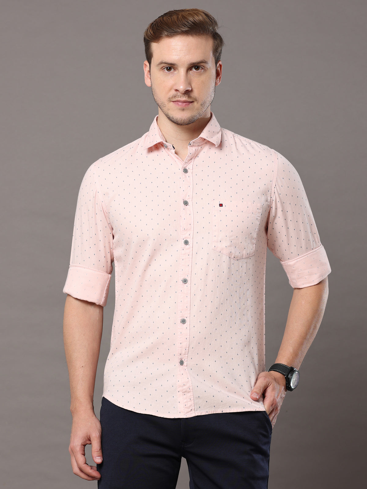 Shop Men's Light Pink Slim Fit Cotton Casual Printed Shirt Online.