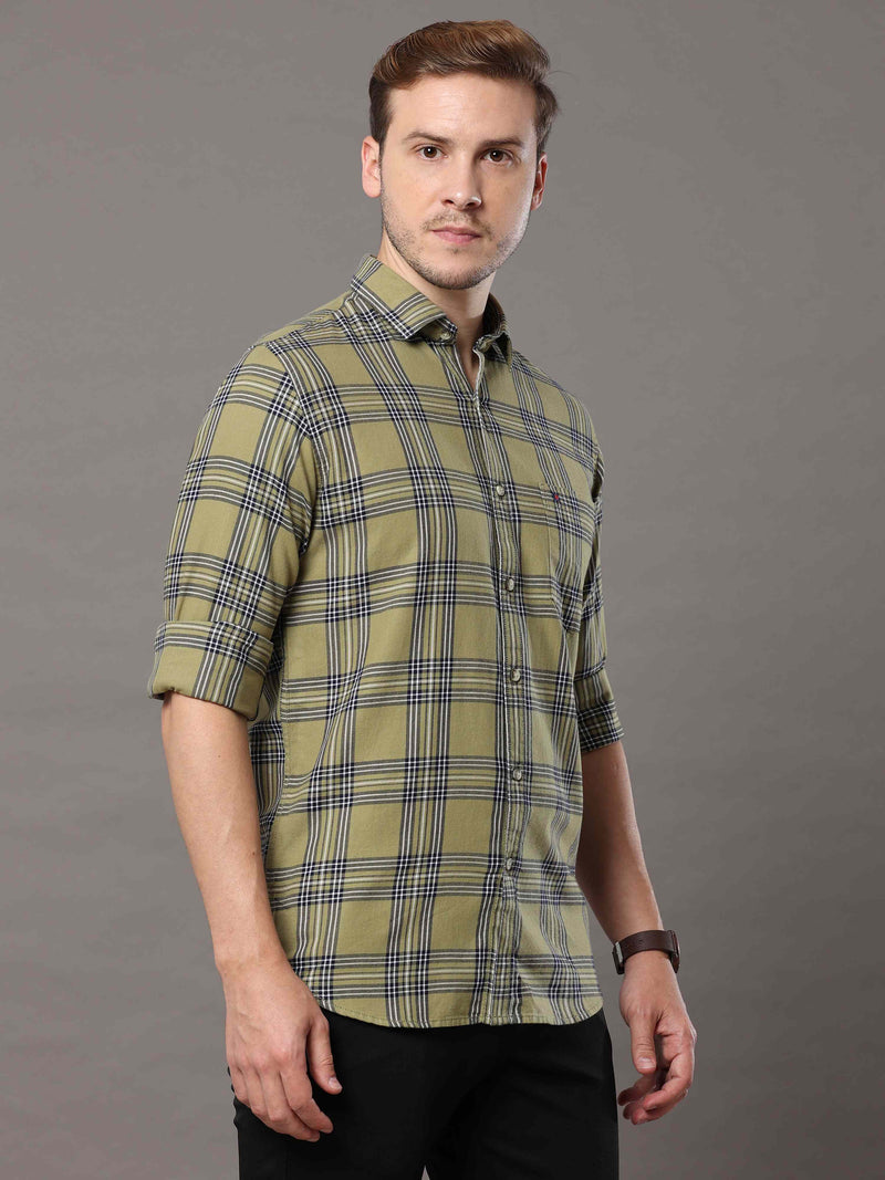 Shop Men's Green Slim Fit Cotton Casual Checks Shirt Online.