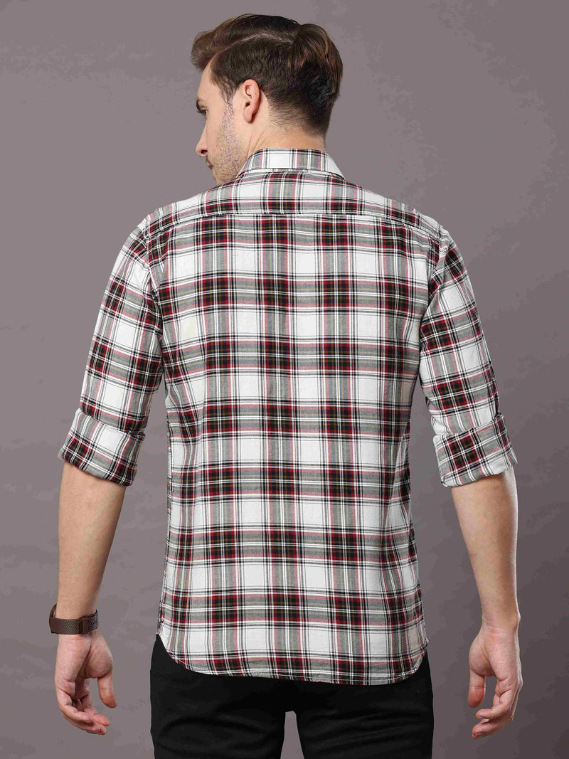 Shop Men's White Slim Fit Cotton Casual Checks Shirt Online.