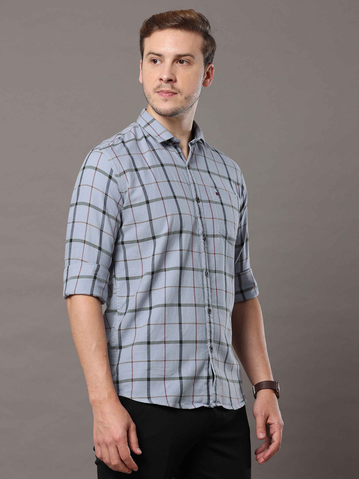 Shop Men's Grey Slim Fit Cotton Casual Checks Shirt Online.