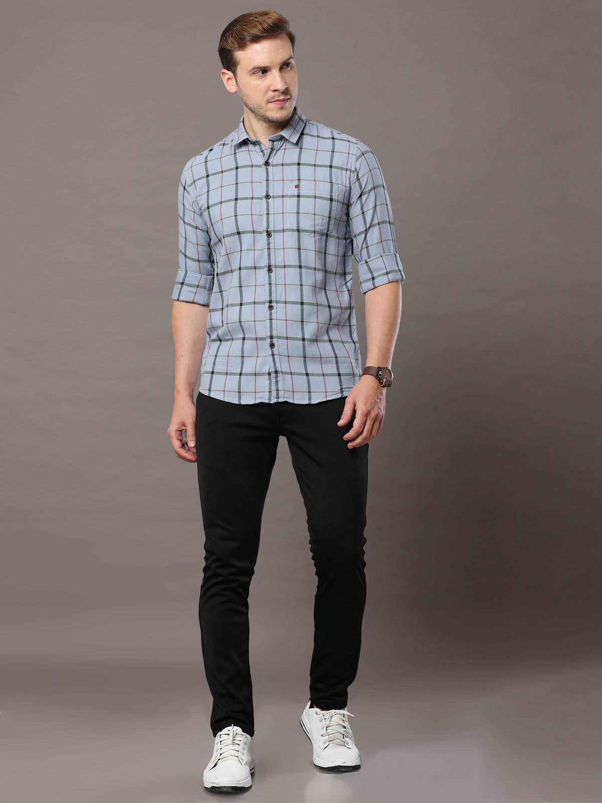 Shop Men's Grey Slim Fit Cotton Casual Checks Shirt Online.