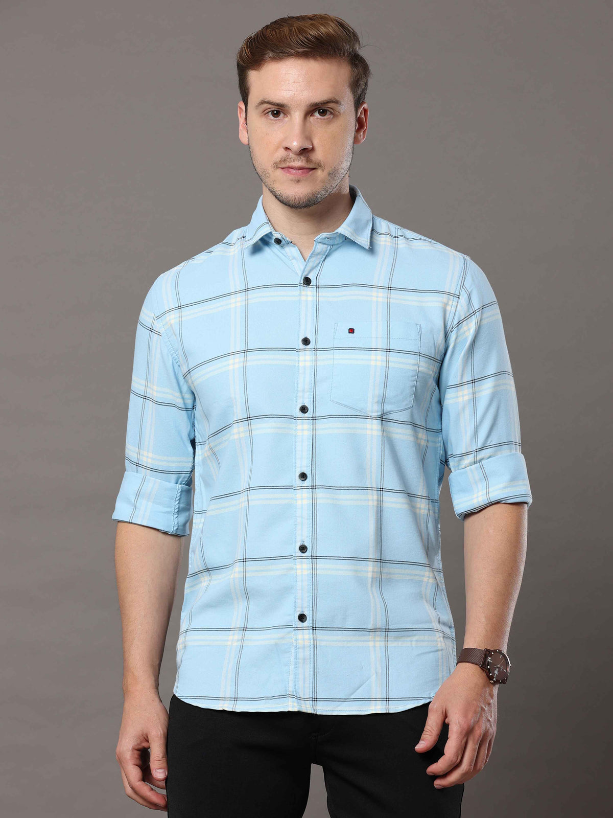 Shop Men's Light Blue Slim Fit Cotton Casual Checks Shirt Online.