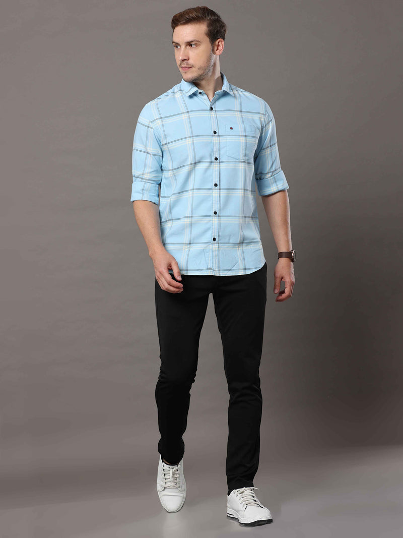 Shop Men's Light Blue Slim Fit Cotton Casual Checks Shirt Online.