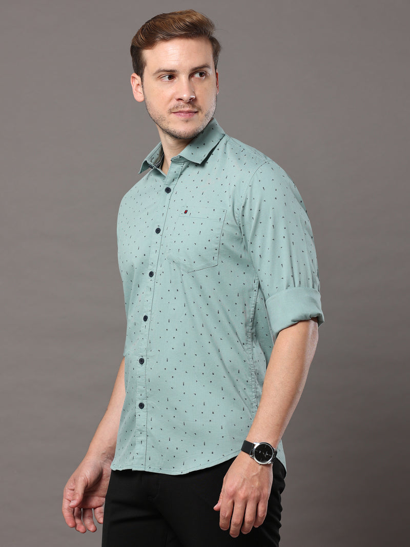 Shop Men's Green Slim Fit Cotton Casual Printed Shirt Online.