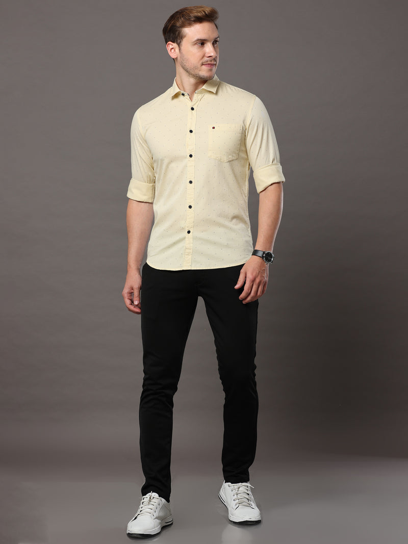 Shop Men's Cream Slim Fit Cotton Casual Printed Shirt Online.